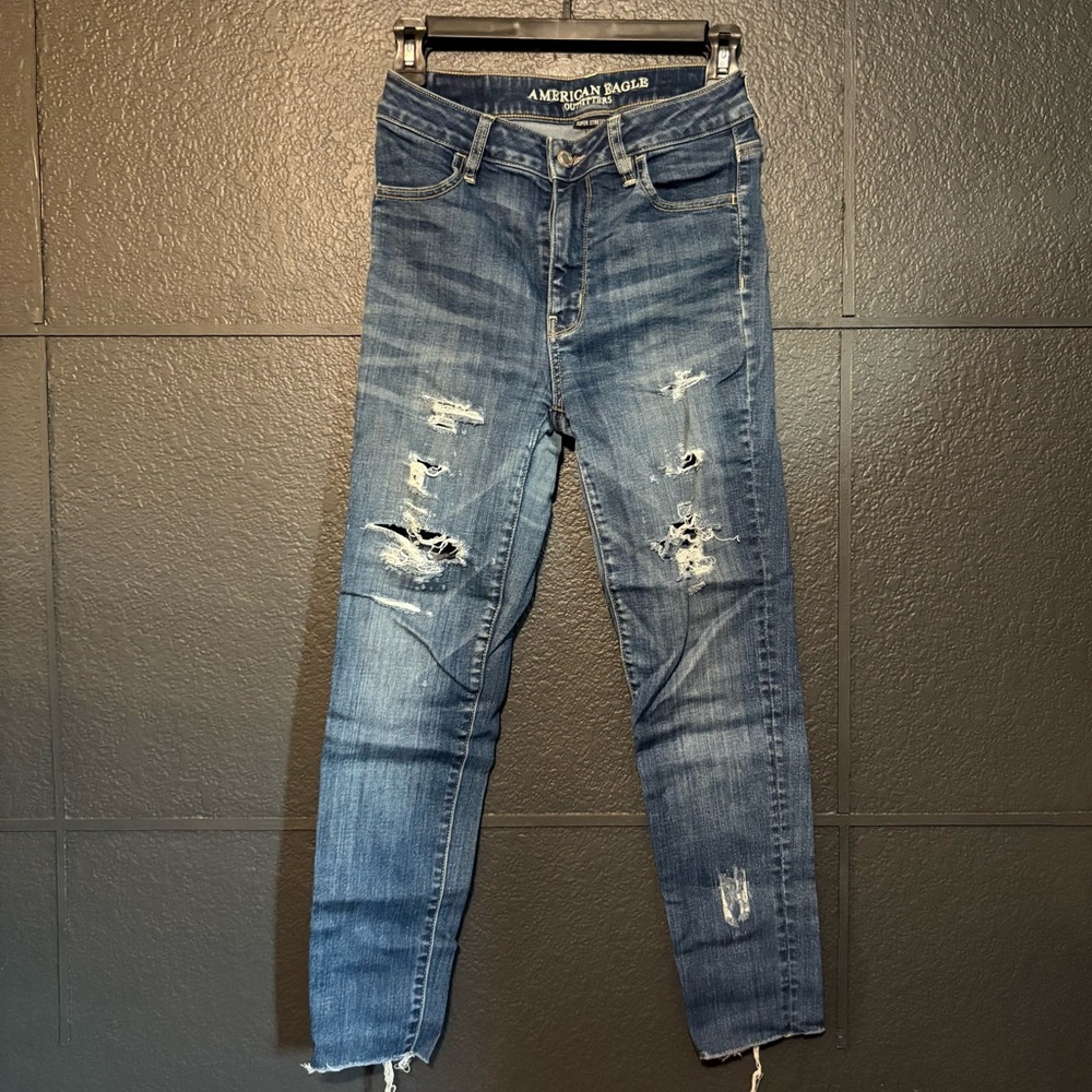 American Eagle Outfitters Women's Ripped Blue Skinny Jeans
